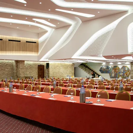 Hotel Cleopatra