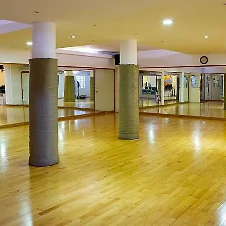 Hotel Cleopatra
