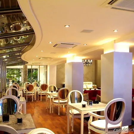 Cleopatra 4* Nikosia