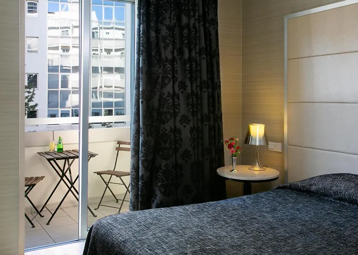 クレオパトラ 4* ニコシア