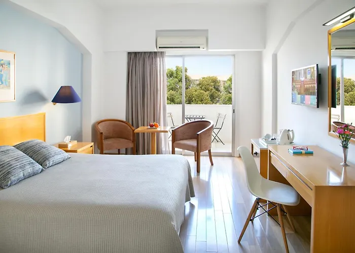 ホテル クレオパトラ 4*